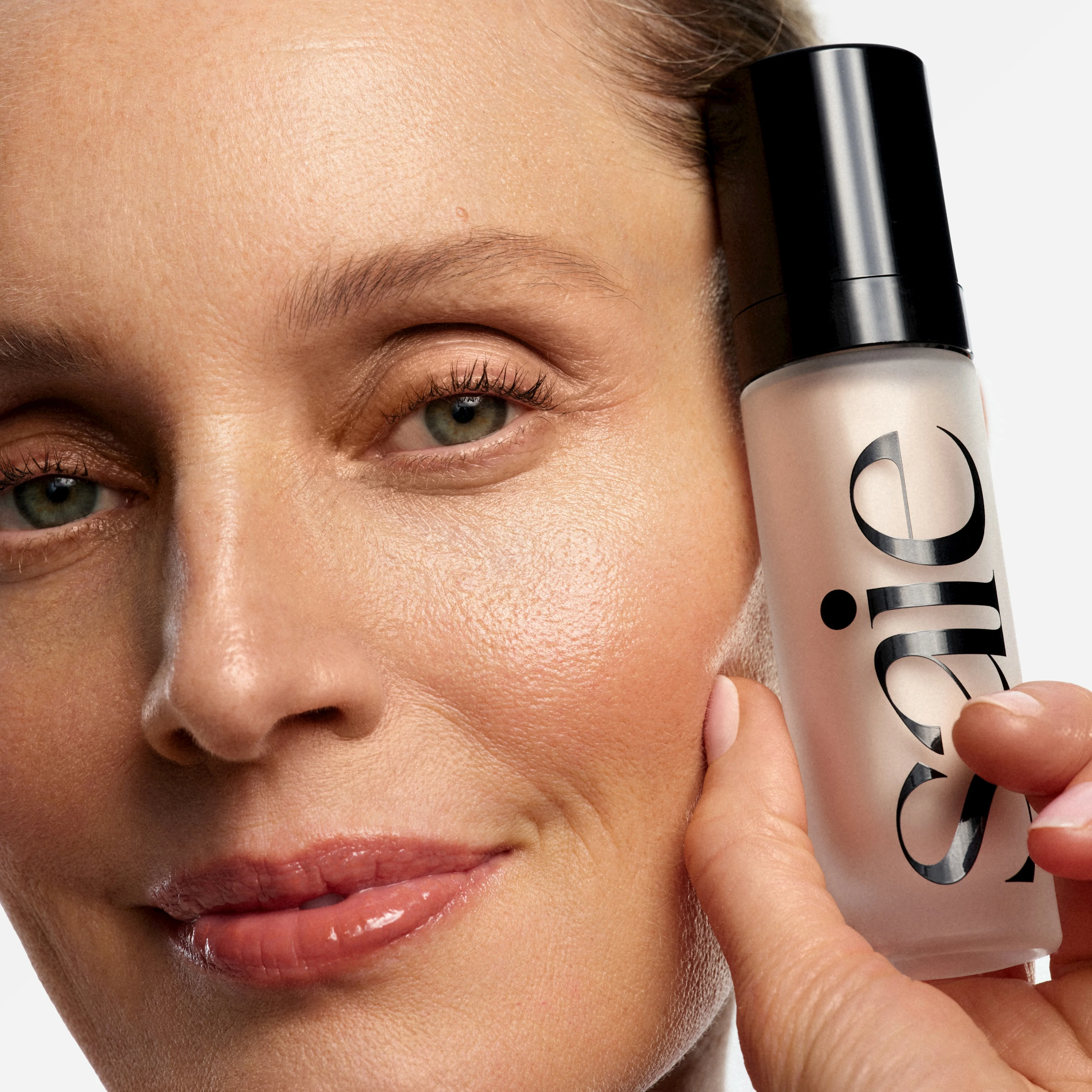 Glowy Super Gel - Image 32