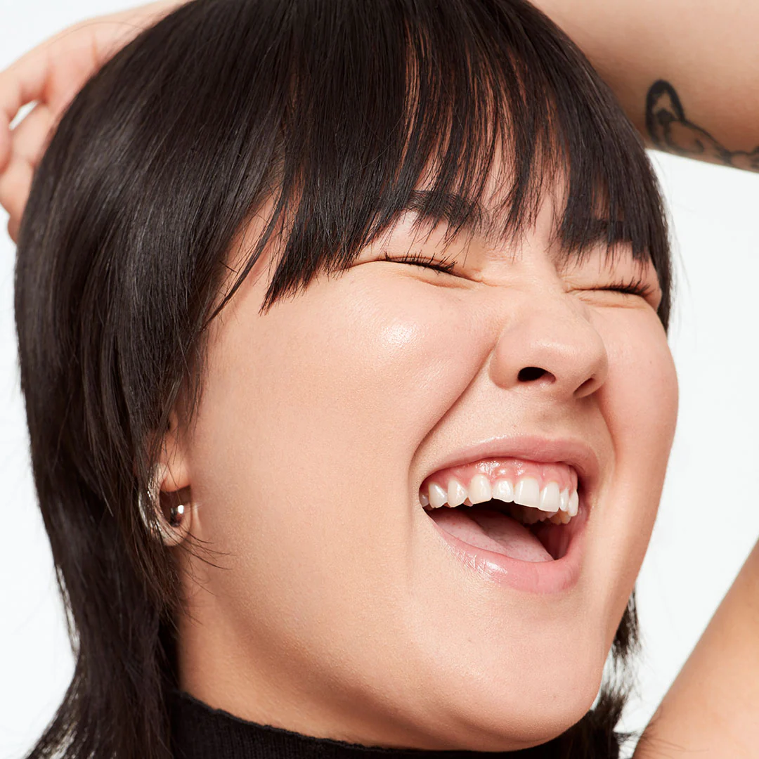 Glowy Super Skin Tint Foundation - Image 51