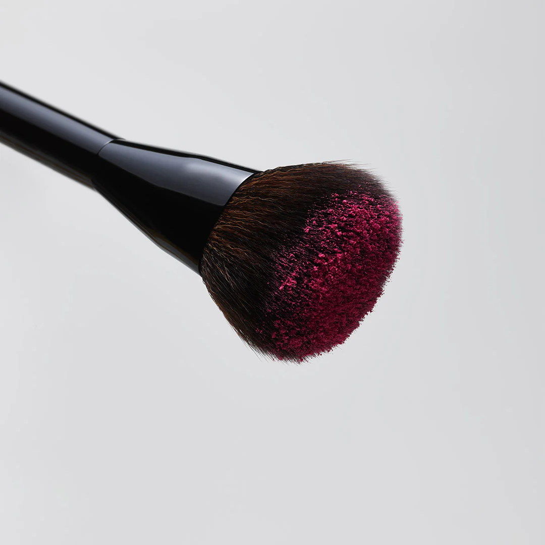 The Powder Blush Brush - Image 9